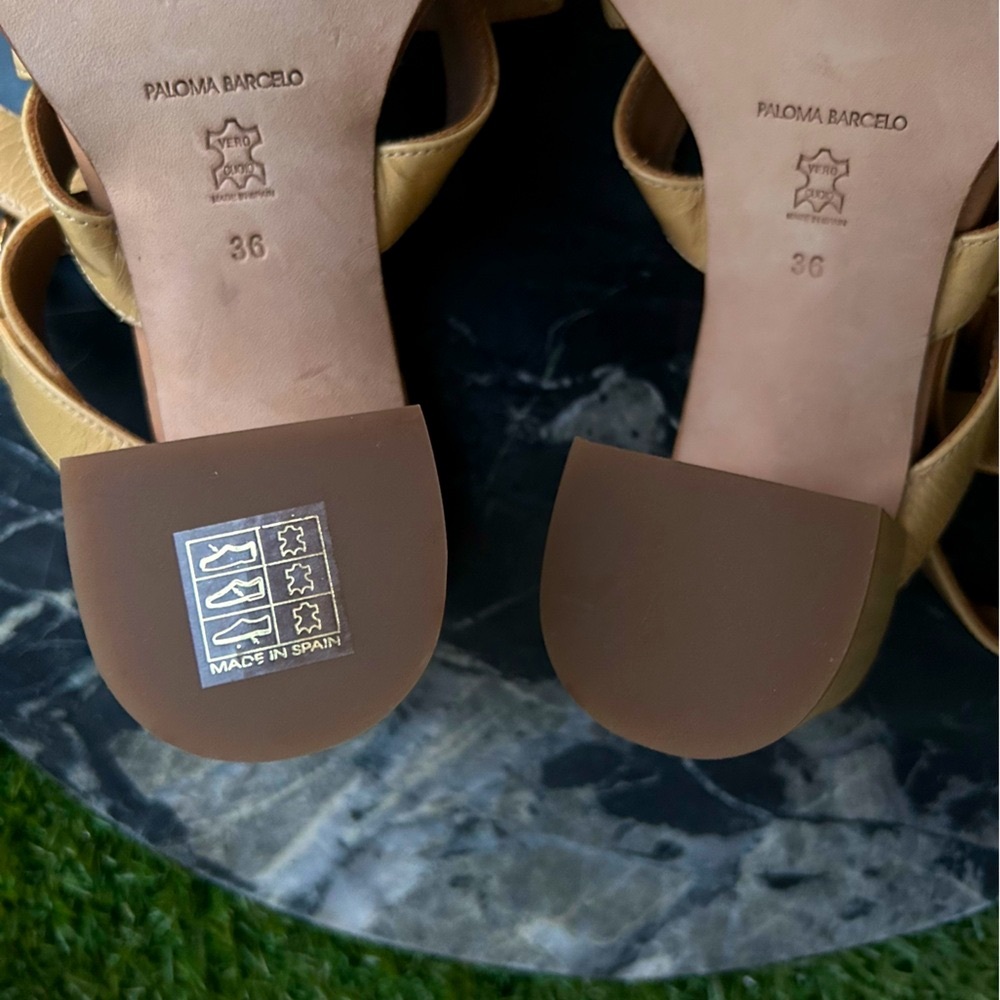 PALOMA BARCELO
Women's beige leather sandals with square toe size 36 US 6 - Picture 16 of 17